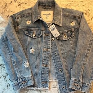 Abercrombie girls Jean jacket size 7/8